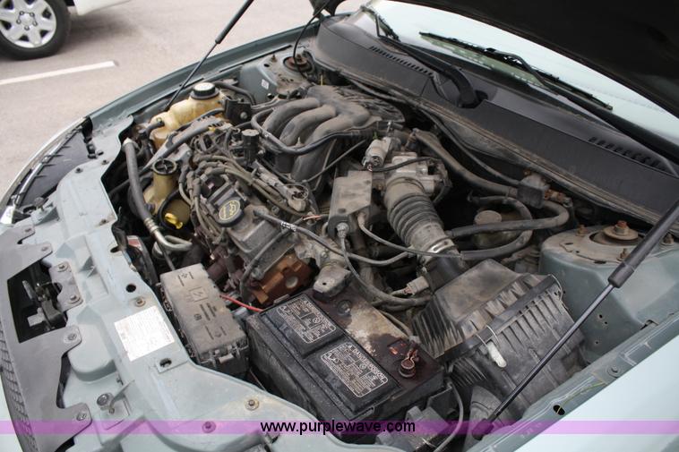 image for item 5095 2007 Ford Taurus SE