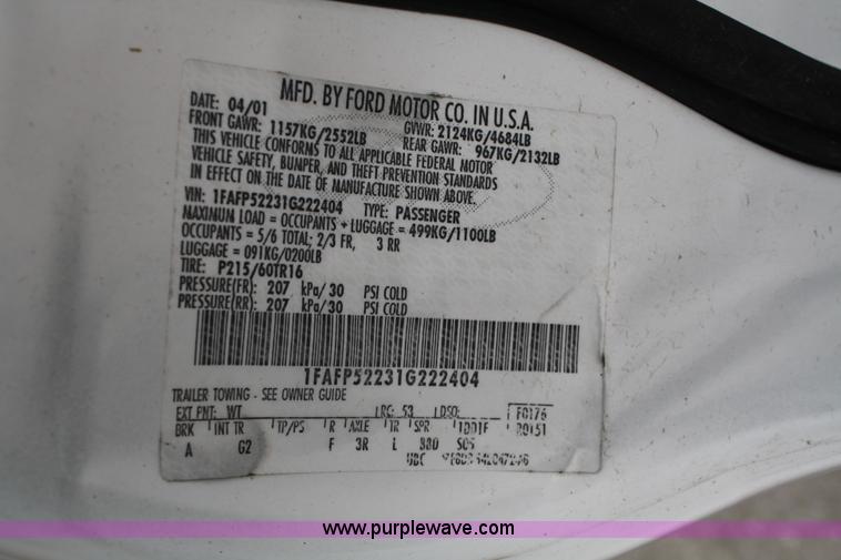 image for item 5096 2001 Ford Taurus LE