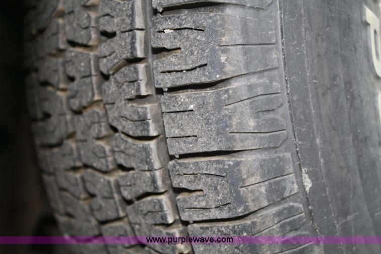 image for item 5098 1996 Ford Ranger XLT supercab pickup truck