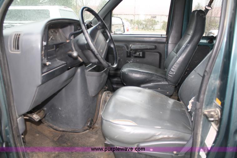image for item 5099 1996 Ford Club Wagon E350 12 passenger van