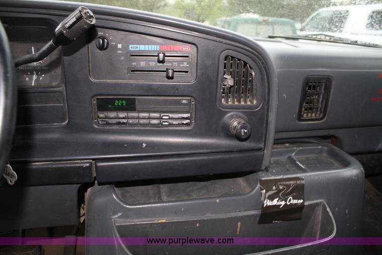 image for item 5099 1996 Ford Club Wagon E350 12 passenger van