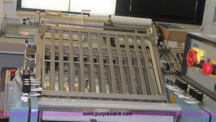 image for item 6114 MBO B20 folding machine