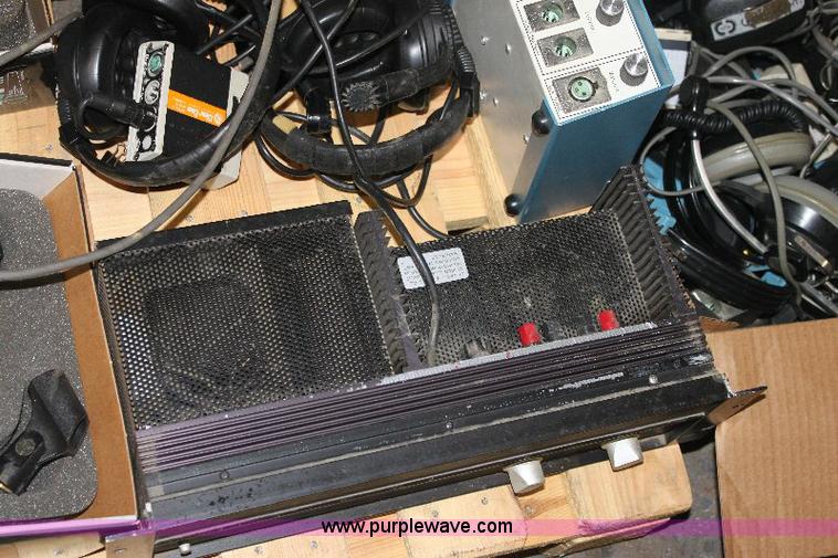 image for item 6330 (12) microphones