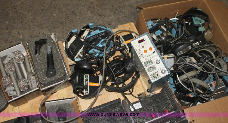 image for item 6330 (12) microphones