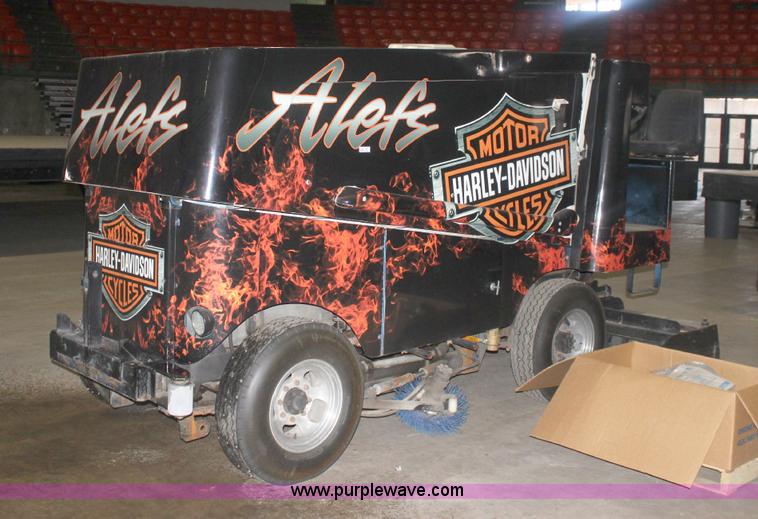 image for item 6358 1977 Zamboni