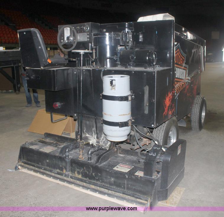 image for item 6358 1977 Zamboni