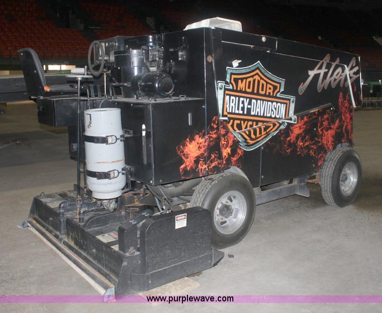 image for item 6358 1977 Zamboni