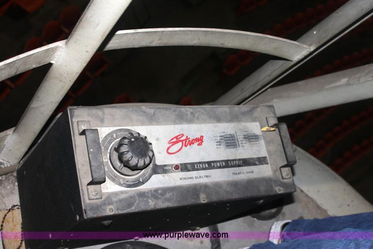 image for item 6366 Strong Xenon Super trouper spotlight