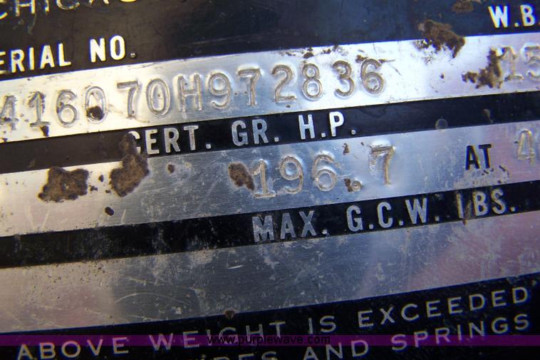 image for item 7334 1970 International Lonestar 1700 dump truck