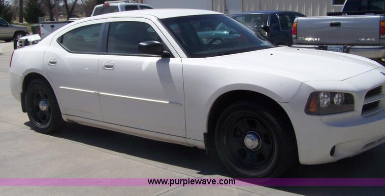 image for item 7465 2007 Dodge Charger Police
