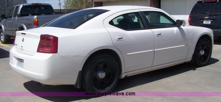 image for item 7465 2007 Dodge Charger Police
