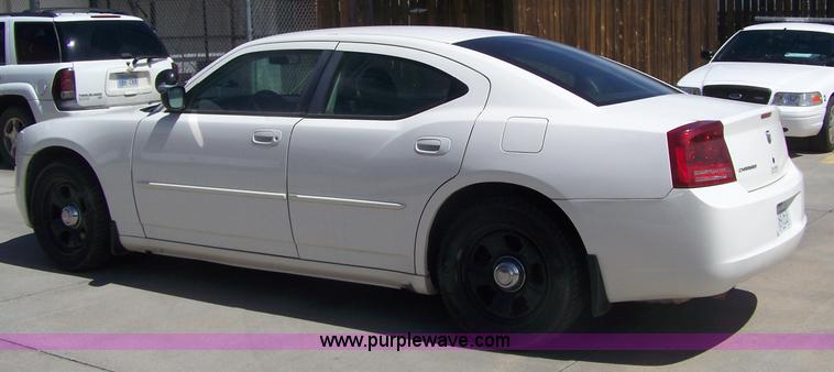 image for item 7465 2007 Dodge Charger Police