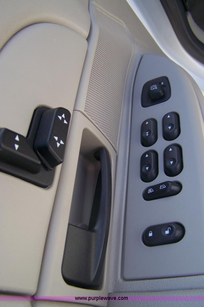 image for item 7466 2006 Ford Crown Victoria Police Interceptor