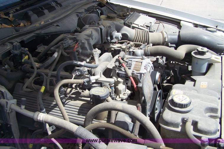 image for item 7466 2006 Ford Crown Victoria Police Interceptor