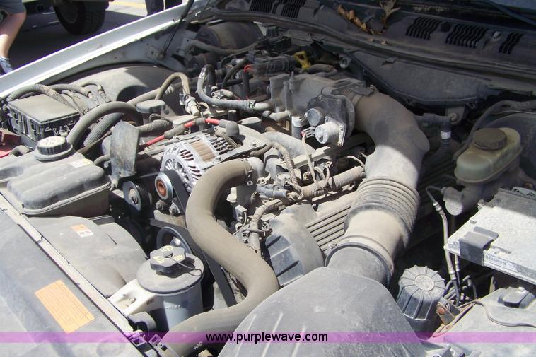 image for item 7466 2006 Ford Crown Victoria Police Interceptor