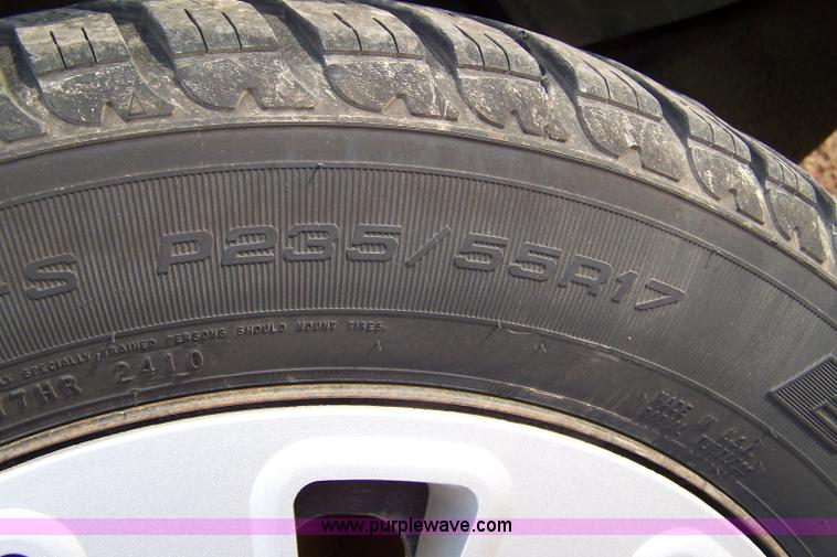 image for item 7467 2006 Ford Crown Victoria Police Interceptor