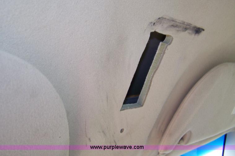 image for item 7467 2006 Ford Crown Victoria Police Interceptor