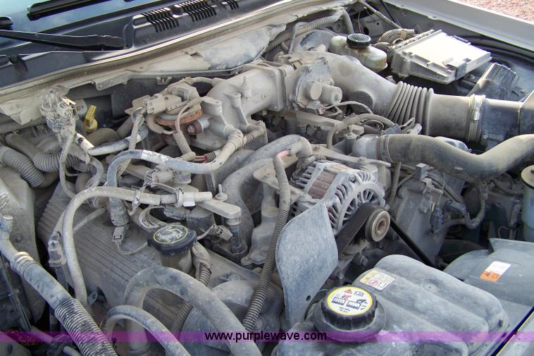 image for item 7467 2006 Ford Crown Victoria Police Interceptor