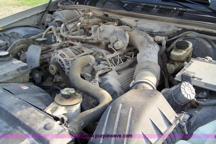 image for item 7467 2006 Ford Crown Victoria Police Interceptor