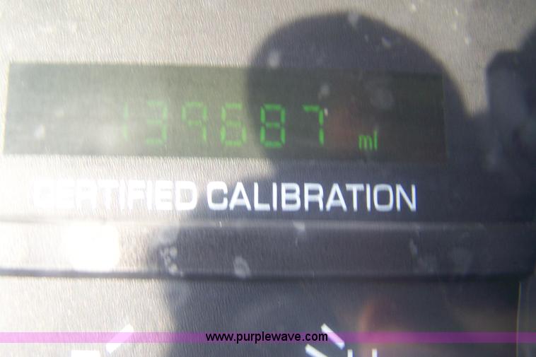 image for item 7467 2006 Ford Crown Victoria Police Interceptor