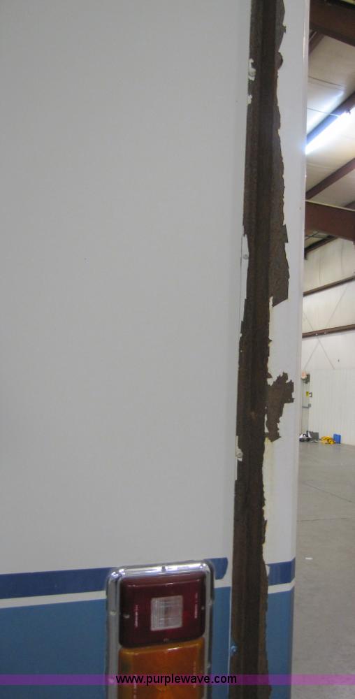 image for item 8480 1992 Chevrolet P30 Fleetwood Coronado RV motor-home