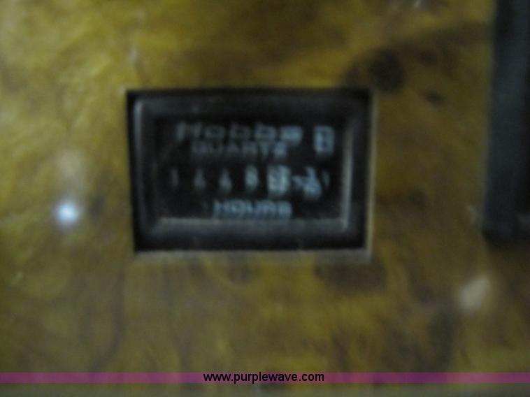 image for item 8480 1992 Chevrolet P30 Fleetwood Coronado RV motor-home