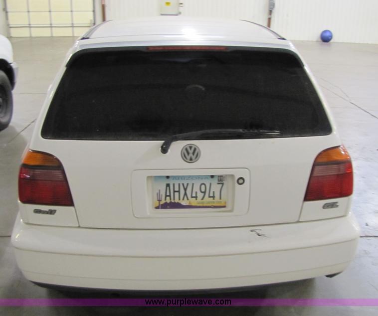 image for item 8544 1996 Volkswagen Golf