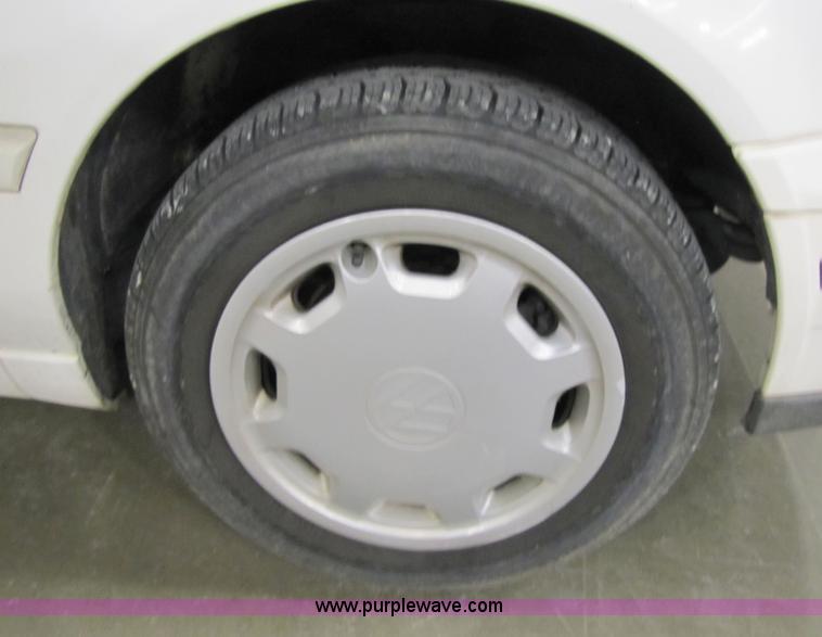 image for item 8544 1996 Volkswagen Golf