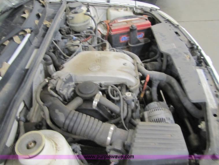 image for item 8544 1996 Volkswagen Golf