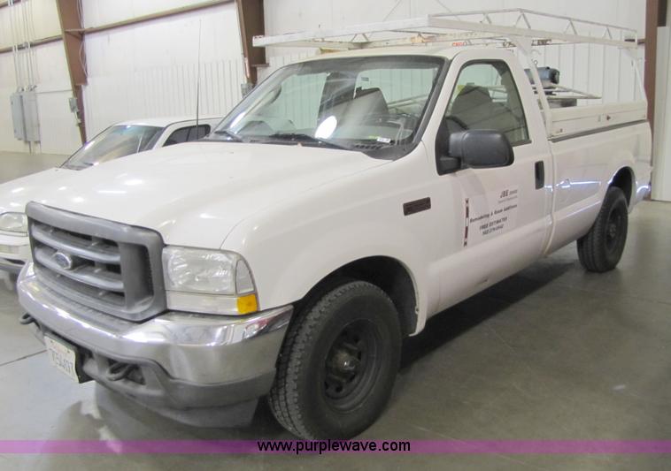 image for item 8545 2003 Ford F250 XL pickup truck