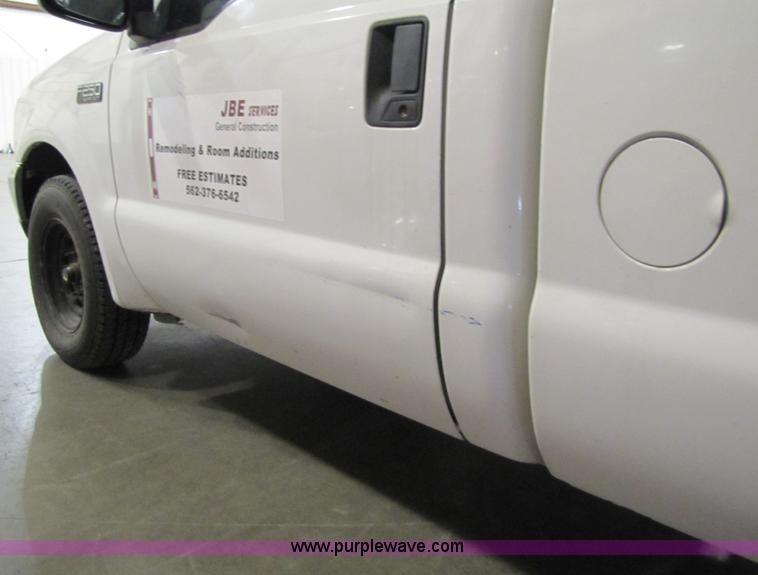 image for item 8545 2003 Ford F250 XL pickup truck