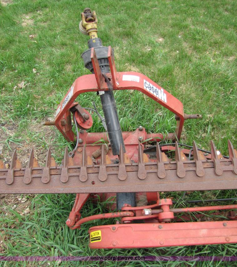 image for item 8665 Case 1300 7' sickle mower
