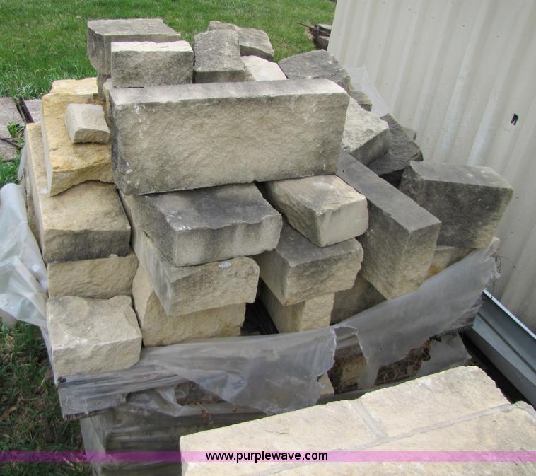 image for item 8670 Limestone blocks