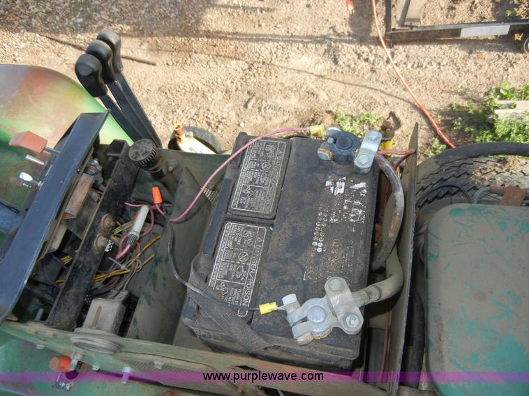 image for item 8723 John Deere 420 lawn mower with bagger