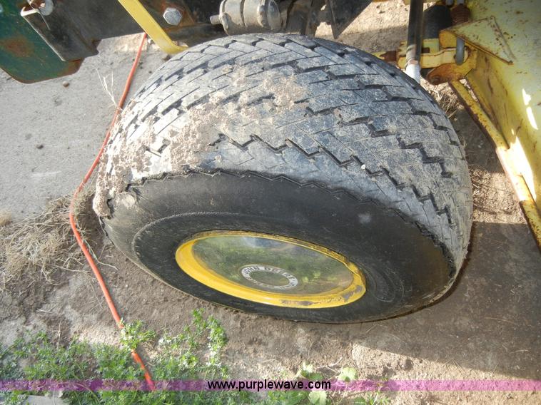 image for item 8723 John Deere 420 lawn mower with bagger