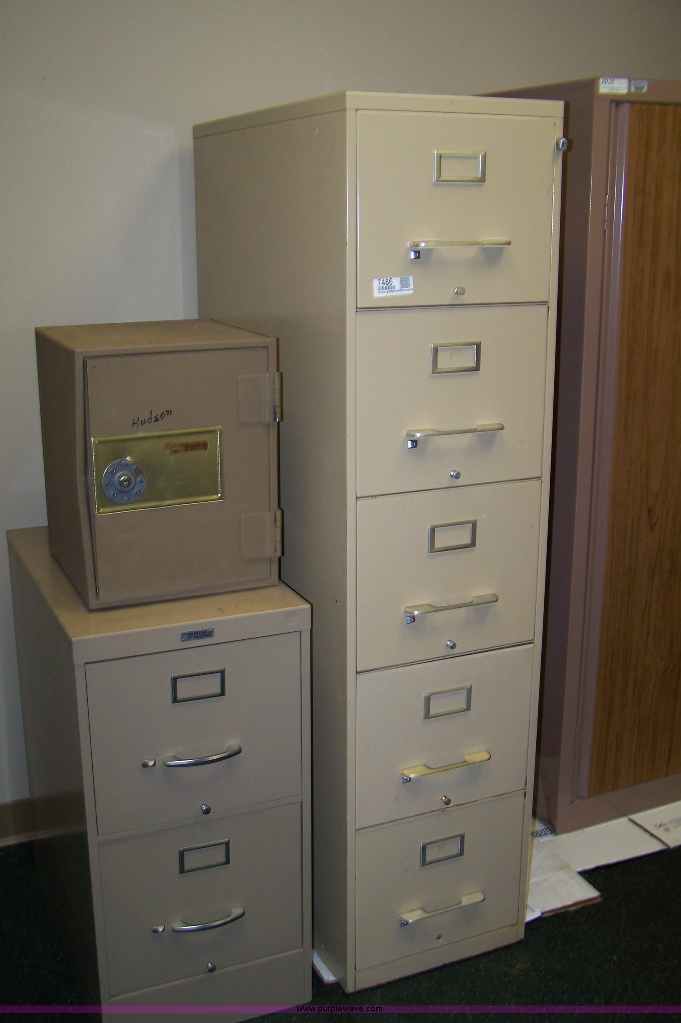 Assorted office supplies in Hays, KS Item 7486 sold Purple Wave