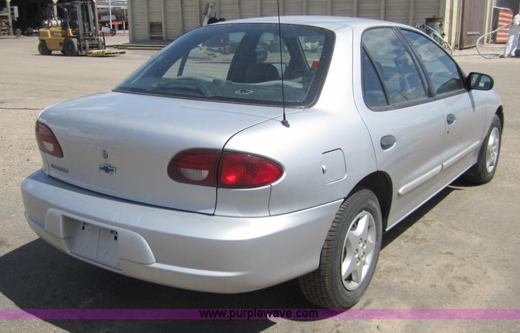 image for item 3086 2002 Chevrolet Cavalier