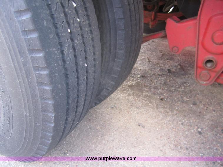 image for item 3093 1999 Evaco 20 ton trailer