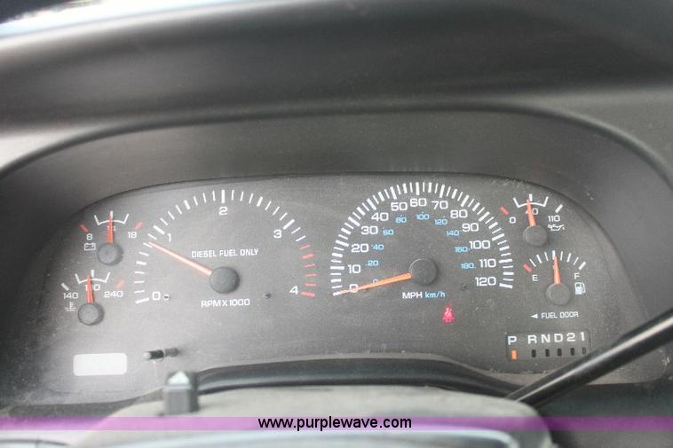 image for item 6093 2001 Dodge Ram 2500 pickup truck