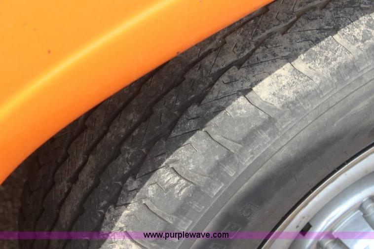 image for item 6096 2001 Dodge Ram 2500 pickup truck