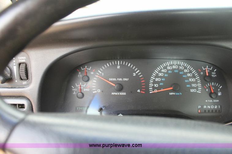 image for item 6099 2001 Dodge Ram 2500 pickup truck