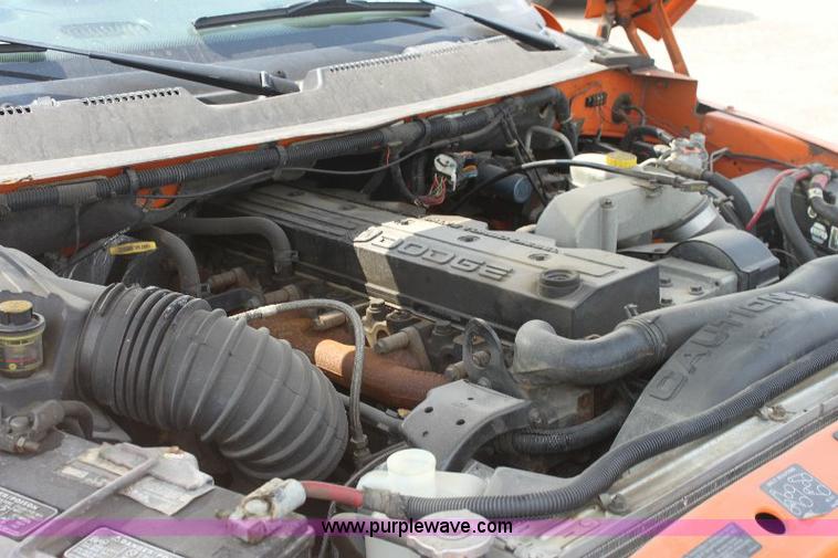 image for item 6099 2001 Dodge Ram 2500 pickup truck