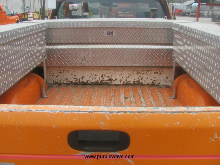 image for item 6162 2001 Dodge Ram 2500 pickup truck