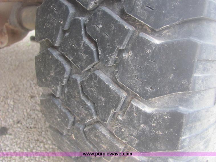 image for item 6162 2001 Dodge Ram 2500 pickup truck