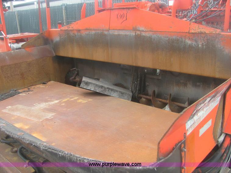 image for item 6163 1994 LeeBoy 1000BH asphalt paver