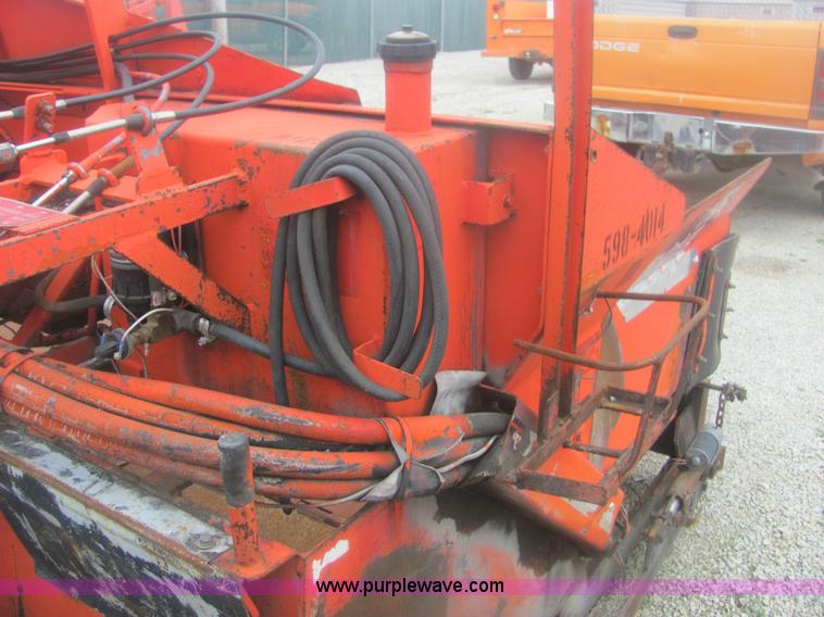 image for item 6163 1994 LeeBoy 1000BH asphalt paver
