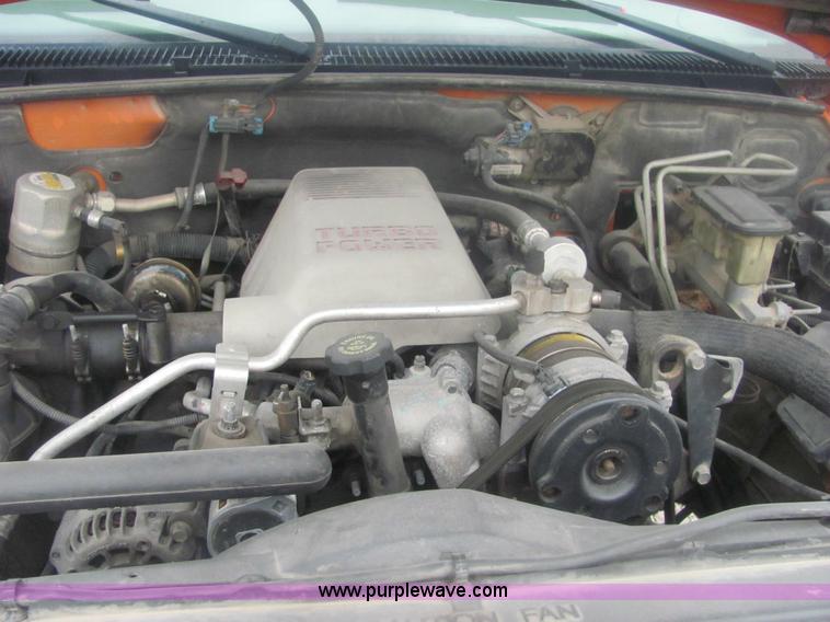 image for item 6164 1999 Chevrolet C2500 Silverado pickup truck