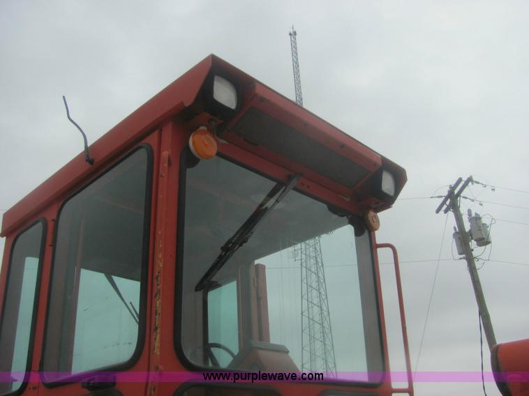 image for item 6165 1995 Galion 830 motor grader