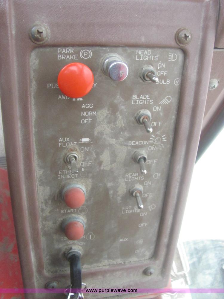 image for item 6165 1995 Galion 830 motor grader