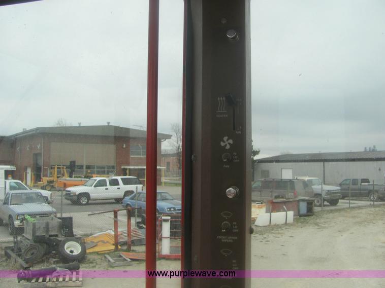 image for item 6165 1995 Galion 830 motor grader